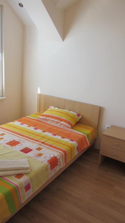 Apartments Bizone Kavarna Habitación foto